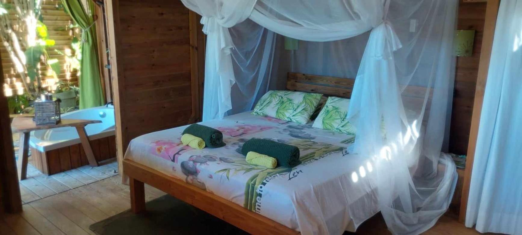 Ali-Nais Location Bed and Breakfast Deshaies Værelse billede